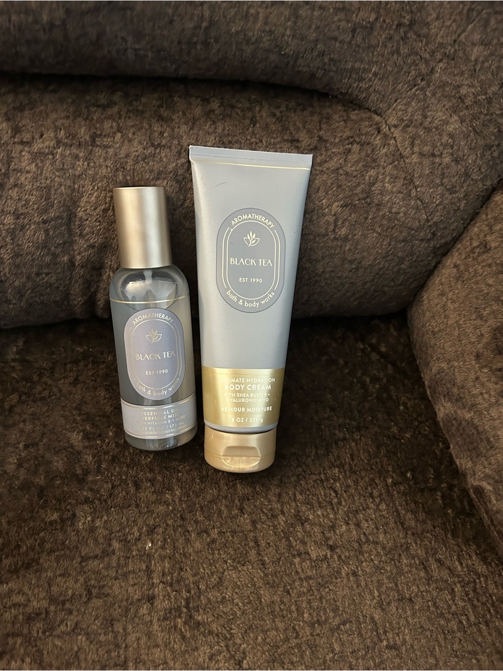 Black Tea Scented Body Cream & Mist - Gray and Gold